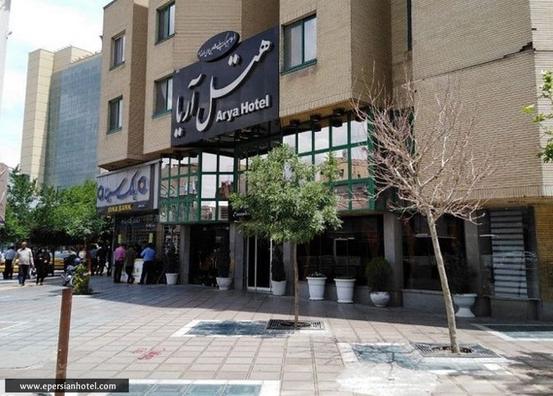 نمای کلی هتل آپارتمان آریا مشهد